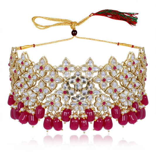 Elegant ruby choker set well crafted and fitted with exclusive dumbles