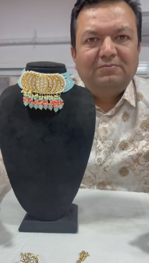 Designer Choker Piece with Unique Color Combination of Light Firozi and Gajari