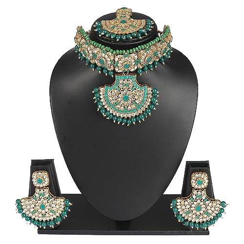 high gold plated necklace with attractive green beads
