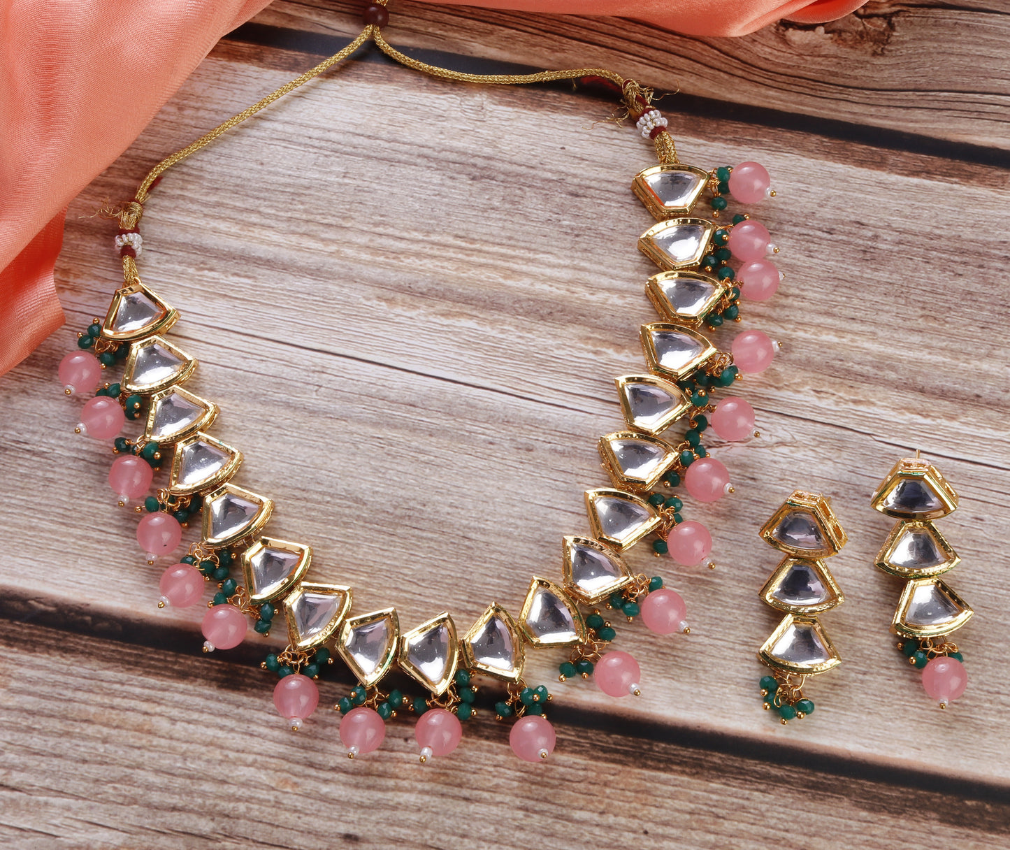 Unique Triangle Dabbi Kundan Necklace with Drop Earring